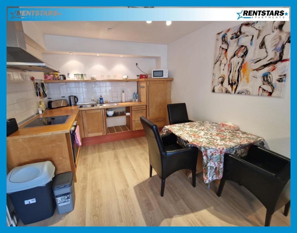 Hafenperle Ferienwohnung Am Alten Stadthafen In Oldenburg - Zentrale City Lage Екстериор снимка